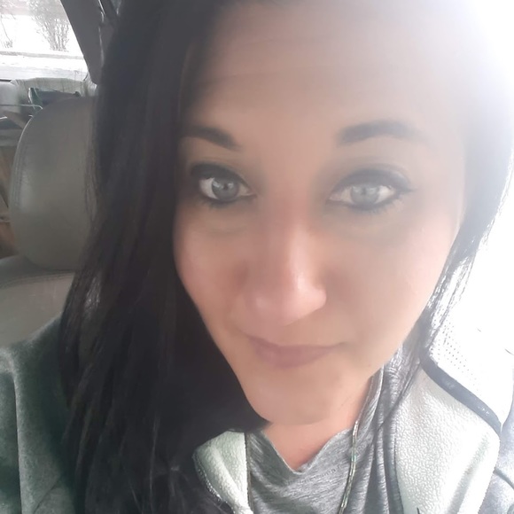 Meet your Posher, Jodi - Picture 1 of 1